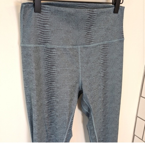 𝅺ZYIA ACTIVE Blue Python Snake Print Leggings H. - Picture 12 of 16